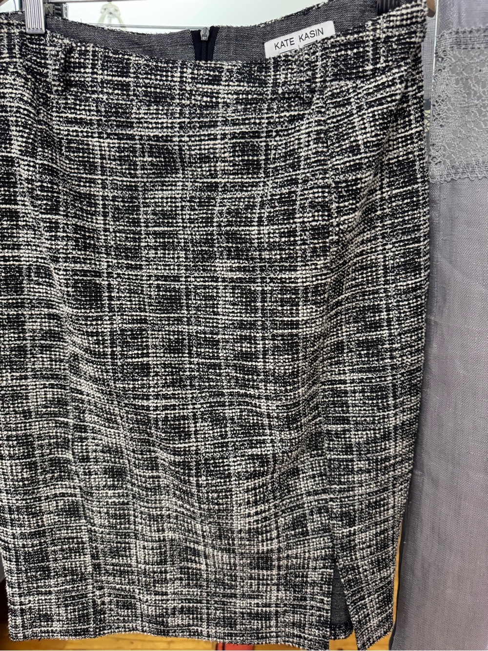 Kate Kasin Black and White Tweed Pencil Skirt